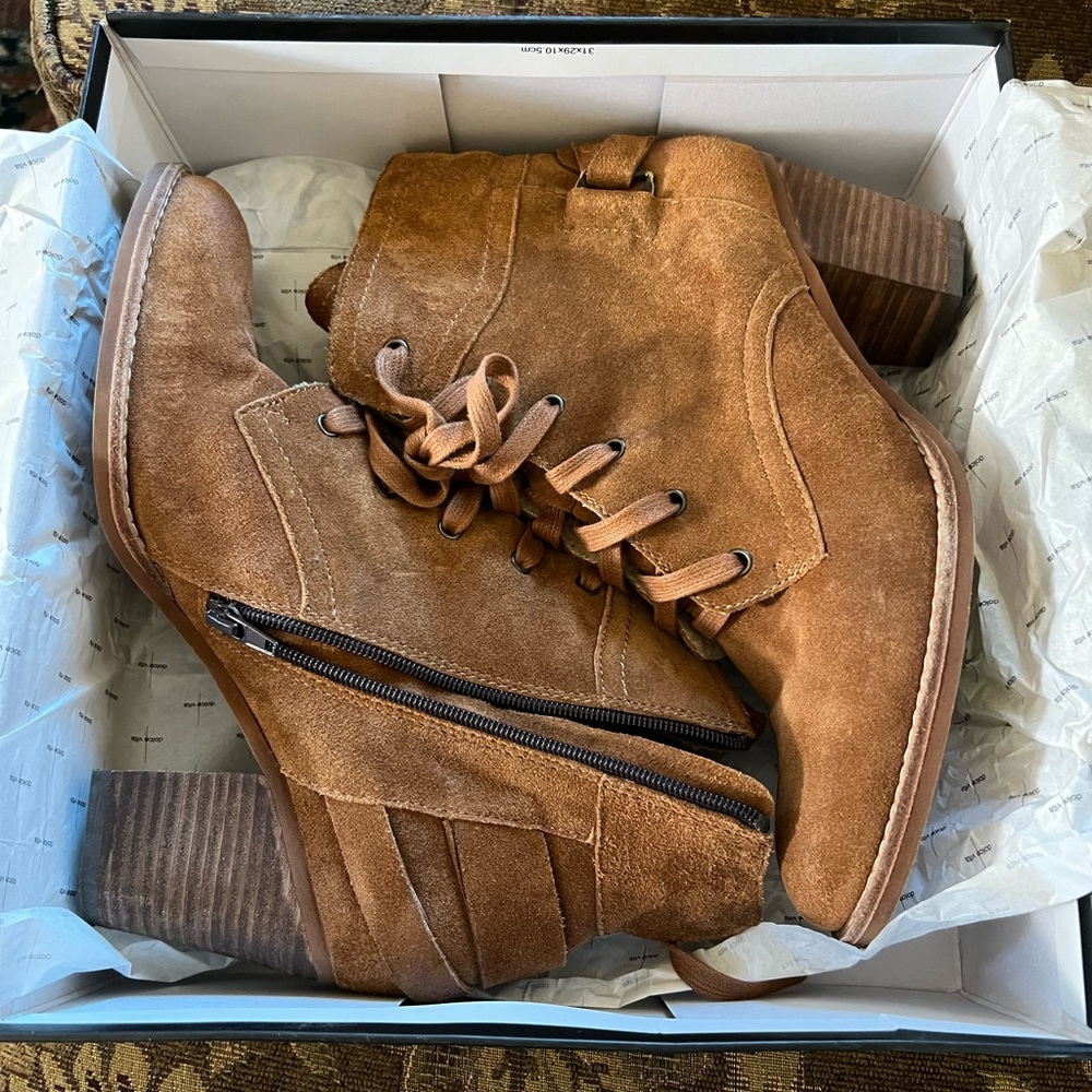 Dolce Vita Julep Saddle Suede Bootie size 10 NWB